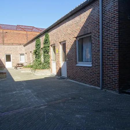 Condo Gardens Leuven - Budget Studio Twin-2